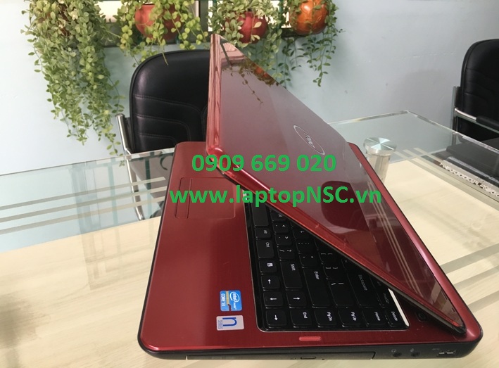 Có nên mua laptop cũ tại LaptopNSC.vn?