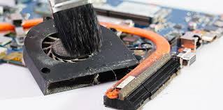 Vệ sinh laptop chuyên nghiệp.