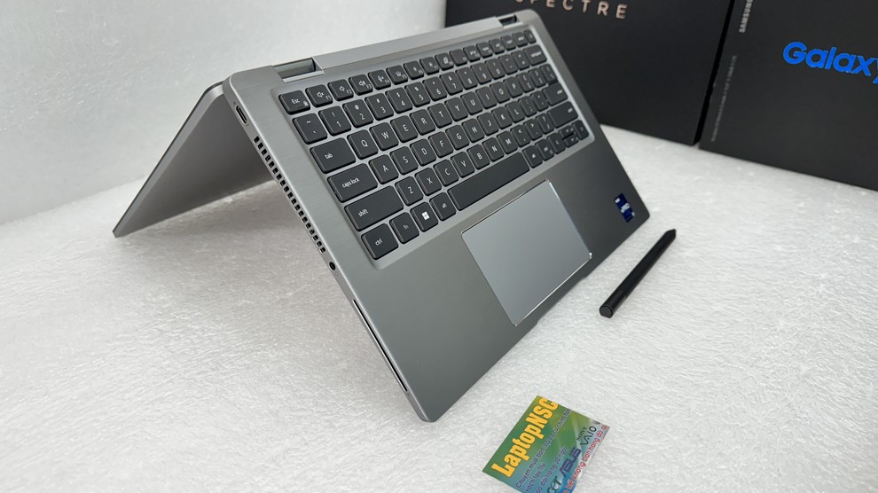 Dell Latitude 7430 2 in 1 i7 1265U